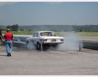 Illustration for article titled Vintage Drag Racing at Mid-America Motorplex